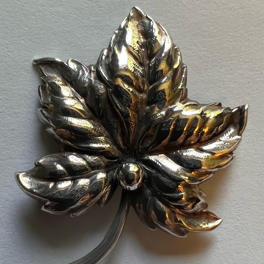 Vintage BEAU sterling silver brooch leaf pin